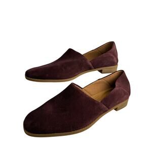 Clarks Women's Pure Belle‎ Burgundy Suede Slip On Dress Loafers Size 9.5 NWOB
